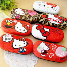 Hello Kitty Spectacles Case